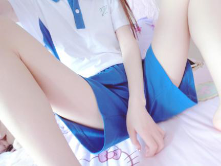 萝莉系列.当萝莉穿上校服 上部