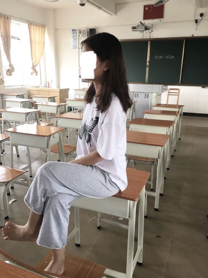 娇艳欲滴 令人眼馋的美足肉足