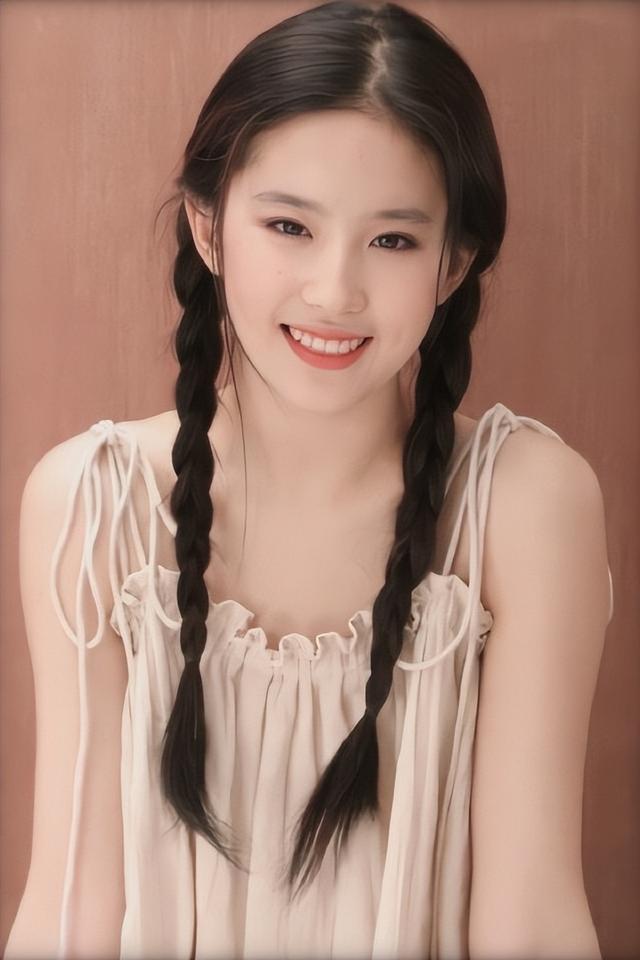 娛樂圈10大美女！個個顏值高氣質(zhì)好，你更喜歡哪位呢
