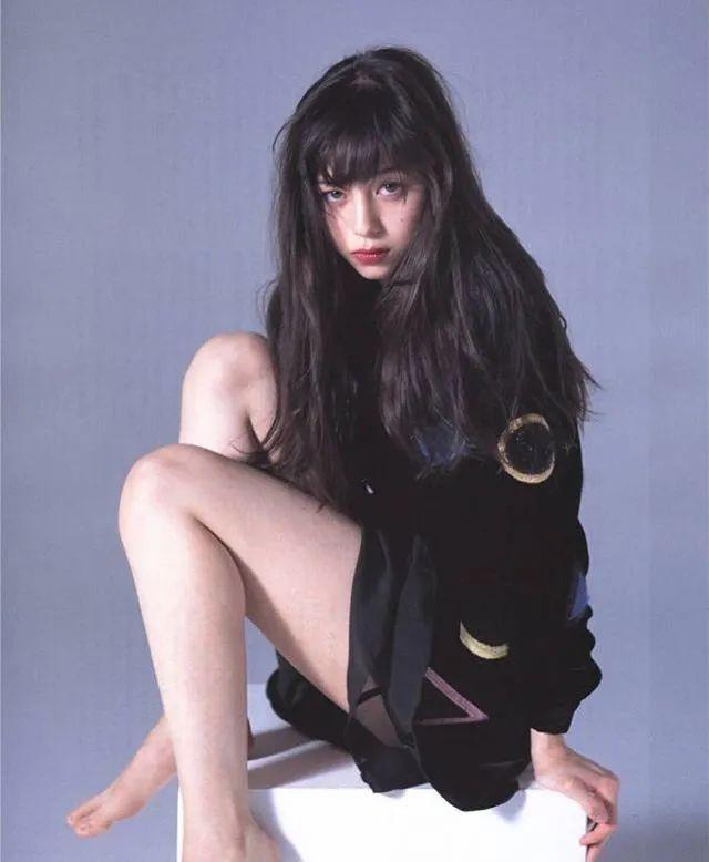 日本拥有“魔鬼身材”的女星!美腿太逆天了