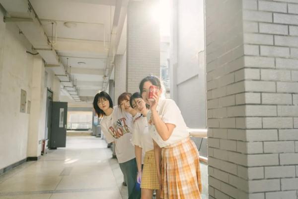 中南大学这个寝室的4个学霸姑娘,全体保研