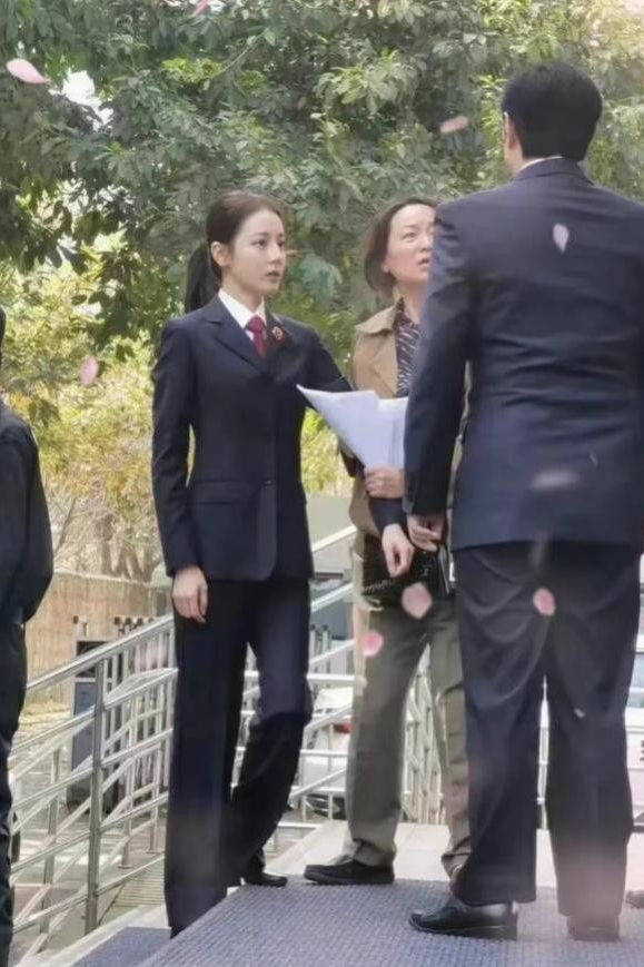 娛樂圈10大美女！個個顏值高氣質(zhì)好，你更喜歡哪位呢