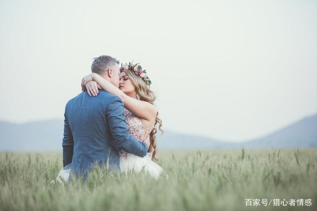 99個(gè)可復(fù)制聊天話題，聊到妹子停不下來