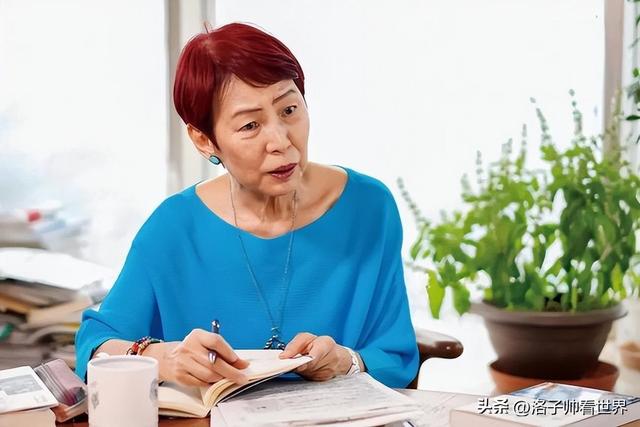 日本成人片女优铃木凉美,入围日本文坛最高奖,背后故事发人深思