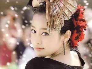 十大女星(那些年被評(píng)為韓國(guó)最美的十大女星，宋慧喬僅排第七，金喜善墊底)