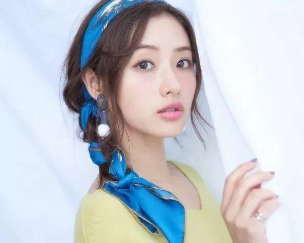 2021日本女生评选的10大最美女星,石原里美仅排第7,第1名没争议