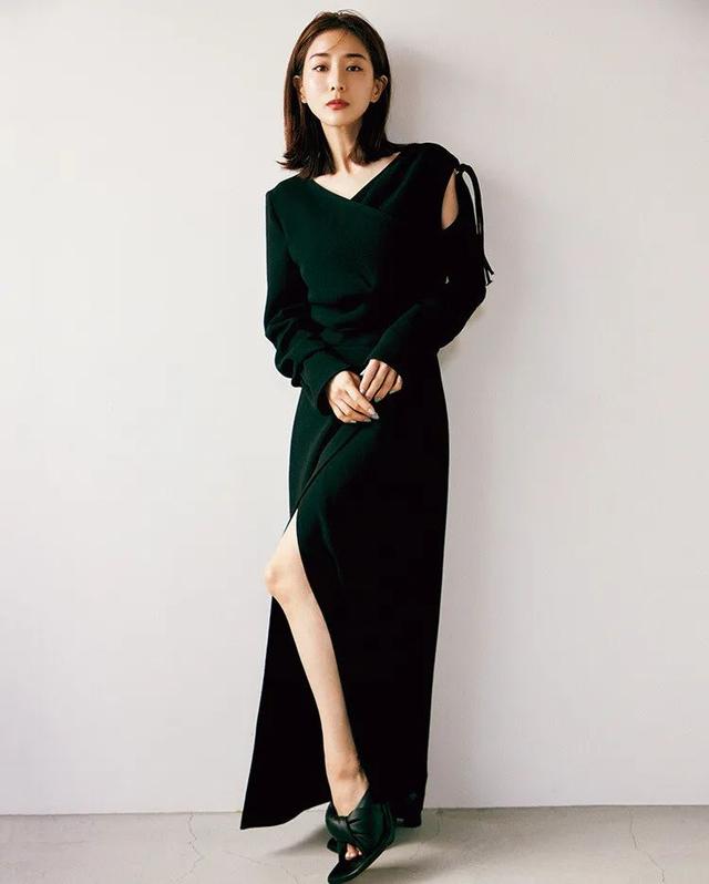 日本拥有“魔鬼身材”的女星!美腿太逆天了