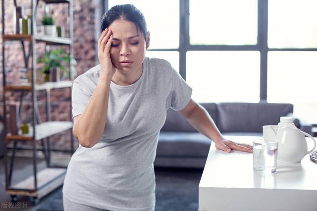 女性陰挺是怎么回事？對身體健康有影響嗎？需要治療嗎？