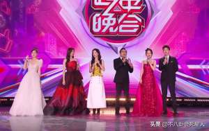 女明星照片(26位女星跨年斗艷：楊冪短裙裹貂，娜扎緊身亮片，個個出狠招)