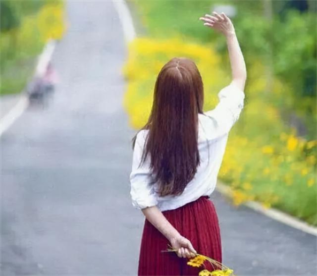 狂骗艺校美女31次,北京小伙在“车贩子”与“副导演”间无缝转换