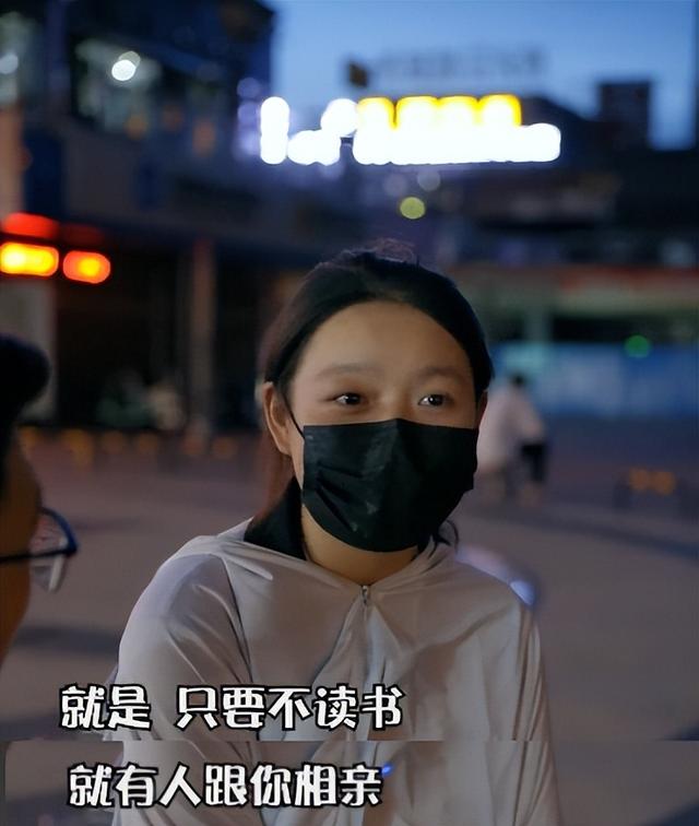 昨夜，她的笑容，讓全網(wǎng)心疼……
