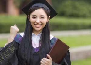 北京女孩征婚(奇葩的女子，北京碩士女征婚，男方必須是孤兒)