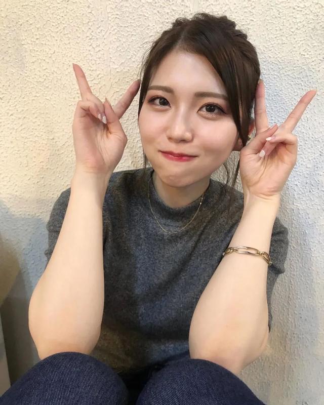 清纯系美女羽柴夏美!穿上比基尼后直逼一线女星!
