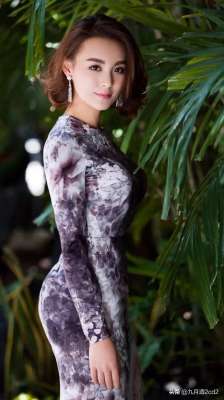美女大膽人體(第一性感尤物，嫵媚火辣，凹凸有致)