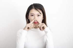 女人味道(私處有“酸奶味”是正常的嗎？醫(yī)生：有這3種氣味女人要重視)