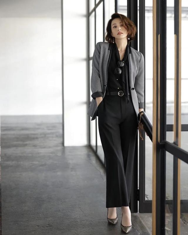 日本拥有“魔鬼身材”的女星!美腿太逆天了