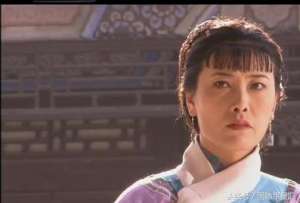 宅門里的女人們(回味經(jīng)典電視劇《大宅門》，細(xì)說大宅門里邊那些命運悲慘的女人們)
