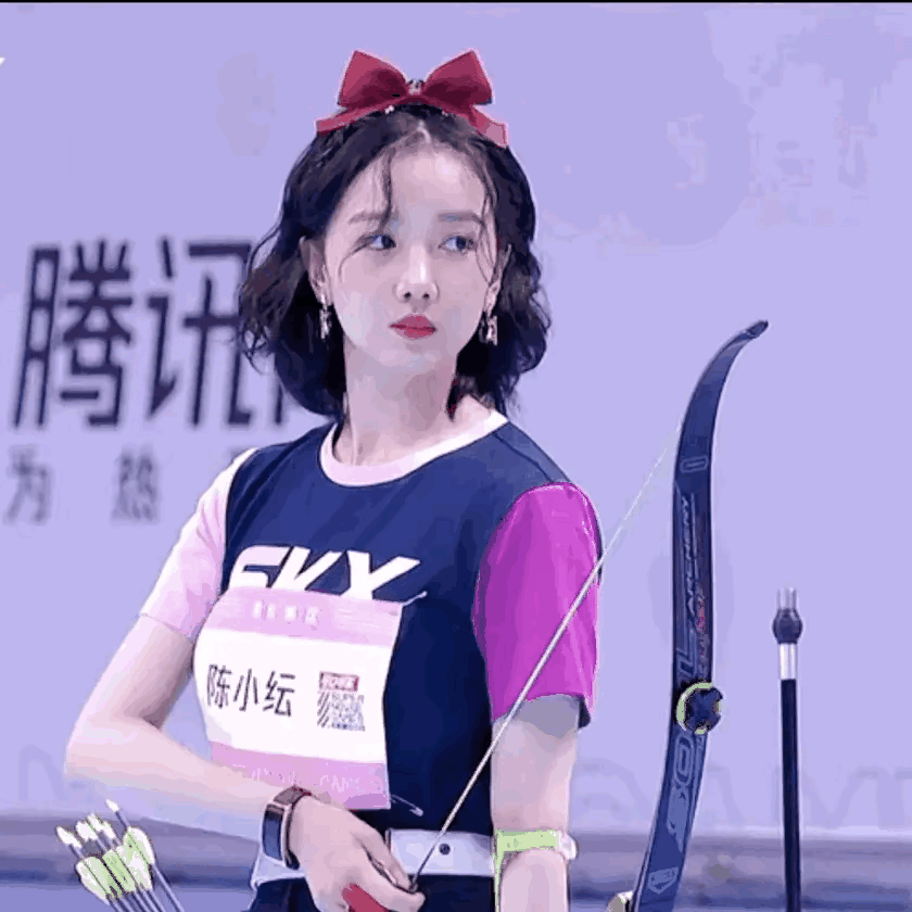 曝90后小花上位全靠睡,与多位公司领导发生关系,私生活极度混乱