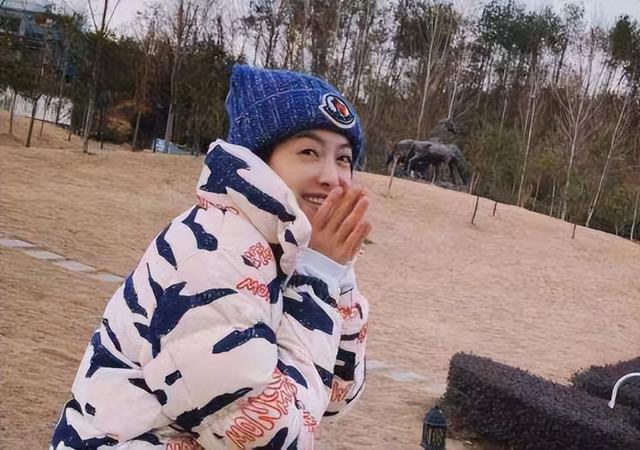 “素颜无人识”的8位女星,荧幕前绝美女神,卸妆后:大姐你哪位