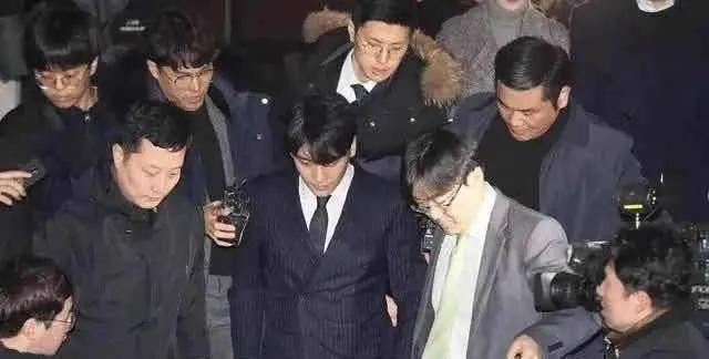 韩国女明星难以启齿的“性贿赂”,是财阀和娱乐圈的利益关系?