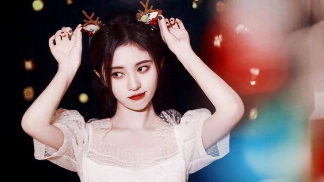 “素颜无人识”的8位女星,荧幕前绝美女神,卸妆后:大姐你哪位
