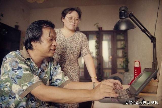 香女人,臭男人,为什么女人身上会有体香?体香是怎么来的?