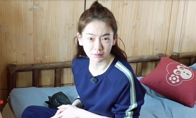 “素颜无人识”的8位女星,荧幕前绝美女神,卸妆后:大姐你哪位