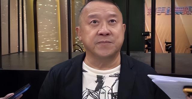 史上最丑港姐:龅牙、高龄,学历低!全靠有个“明星爹”夺冠