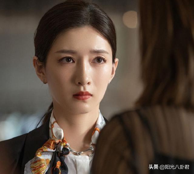 人到中年装可爱、演傻白甜、演技尴尬,这6位女星口碑越来越差