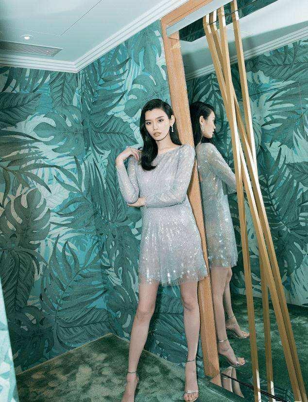 有种无奈叫“扁屁股”，这八位绝美女星，都败在扁屁股上面