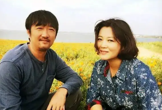 “农村一姐”王茜华:风光背后有心酸,二婚嫁导演苦尽甘来