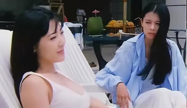 “最美潘金莲”杨思敏:靠胸走红,患上乳腺癌后,后来怎么样了?