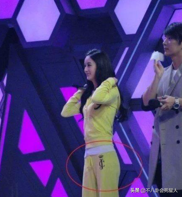 看脸绝美,身材却干瘪,排骨胸,五五分,这10位女星太可惜了