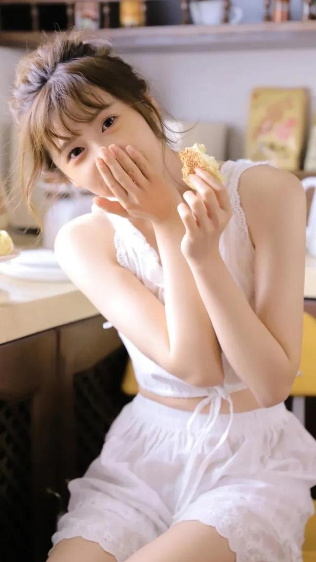 美女壁纸|会呼吸的氧气感清纯少女