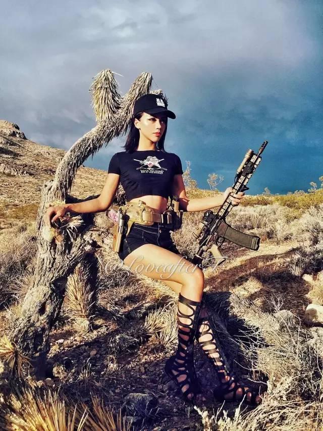 華人美女持槍狂射被人肉！顏值竟如此逆天！不做大哥的……