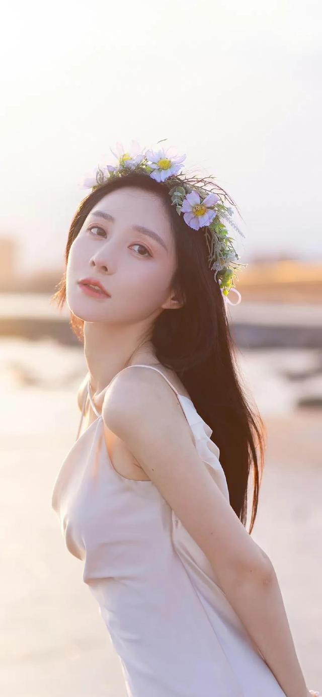 網(wǎng)絡(luò)顏值美女壁紙‖哇嗚，美女姐姐