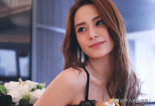 看脸绝美,身材却干瘪,排骨胸,五五分,这10位女星太可惜了