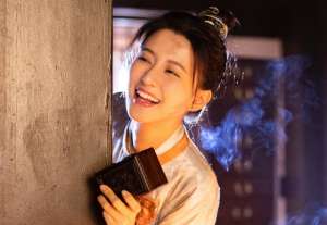古代美女換裝(都說(shuō)美女也不一定能駕馭古裝，看到喬欣換裝后的效果，我信了)