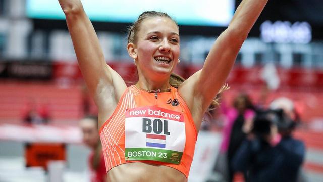 49秒26!22岁荷兰长腿美女破尘封41年室内400米世界纪录