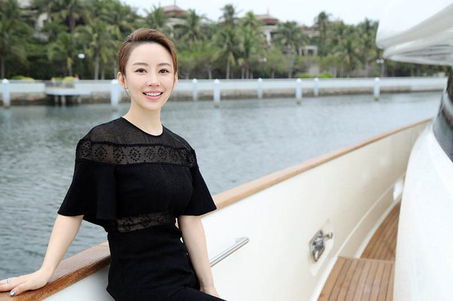 山东美女,打台球成为世界冠军,身家超10亿元,40岁还没有结婚