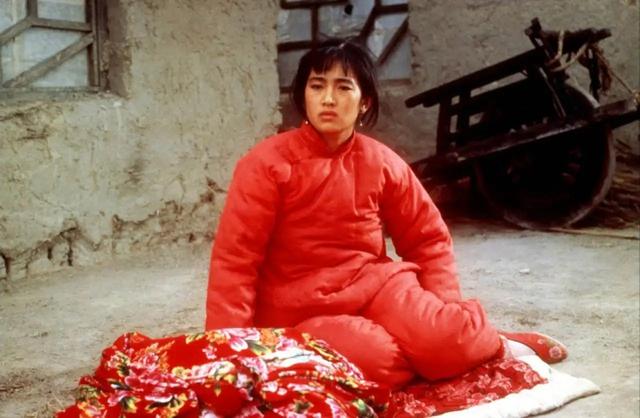 明明都是演农村妇女,把赵丽颖和这5位演员放在一起,高下立现