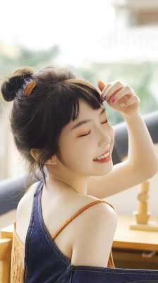 氧氣美女(美女壁紙｜會(huì)呼吸的氧氣感清純少女)