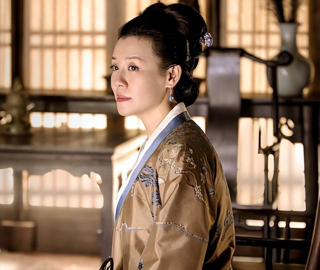 明明都是演农村妇女,把赵丽颖和这5位演员放在一起,高下立现