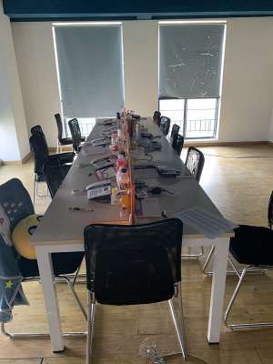 女人最適合的微信頭像(清一色女性微信頭像，朋友圈曬性感誘惑背影，群里各種戲精上演……)