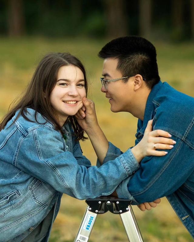 2016年福建農(nóng)村小伙娶烏克蘭美女，生下兩個混血寶寶，如今怎樣了