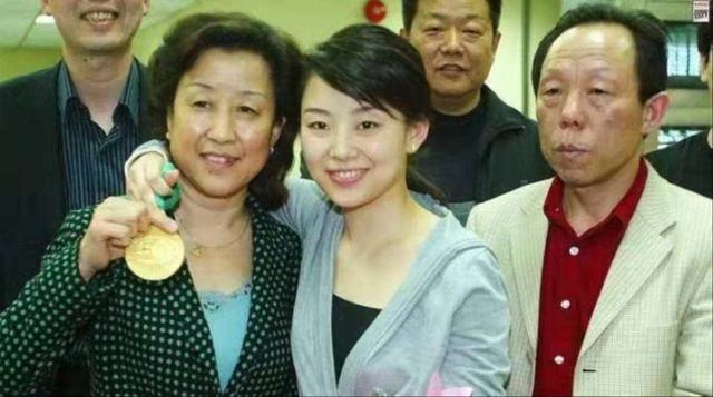 山东美女,打台球成为世界冠军,身家超10亿元,40岁还没有结婚