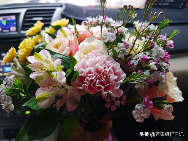 新疆旅游,到回族美女家做客,眼界大开,简直是女人梦想的天堂
