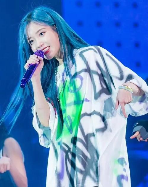 韩国走性感路线的美女,这身材也太好了吧