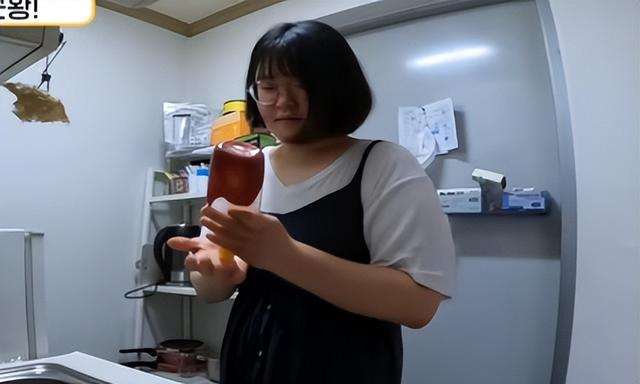 韩国24岁女孩省钱省出一套房!每月餐费44元,4年存下52万