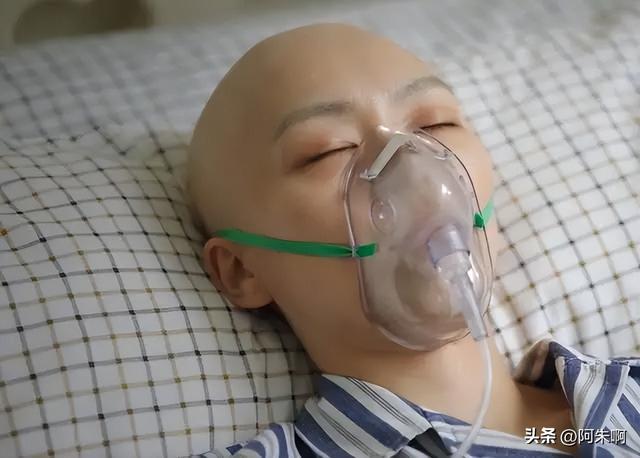 《底线》三场离婚案告诉我们:男人善变不可怕,就怕女人一成不变